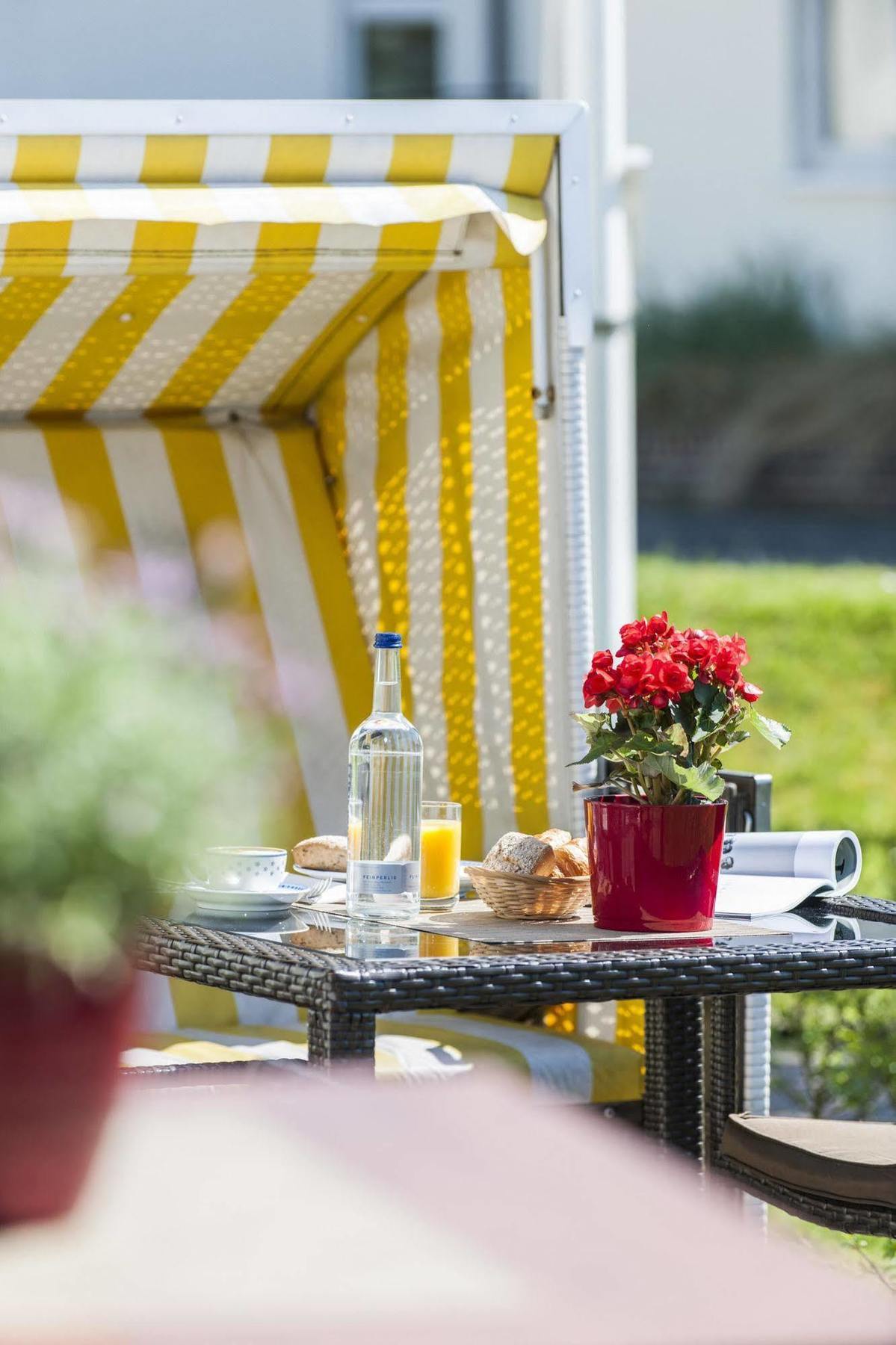 Hotel Sylter Domizil Wenningstedt-Braderup Esterno foto